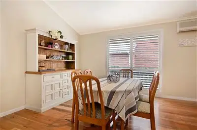 Fifth view of Homely house listing, 7 Rushden Close, Bell Post Hill VIC