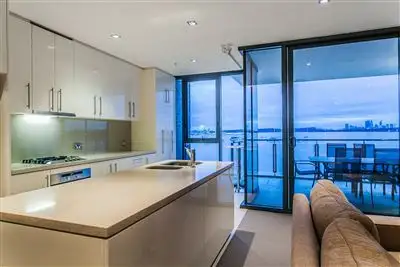 N207/70 Canning Beach Road, Applecross WA 6153