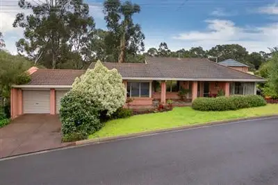 1 Hoyle Court, Flagstaff Hill SA 5159