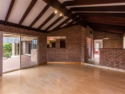 Fifth view of Homely house listing, 10 Hannah Place, Leeming WA 6149