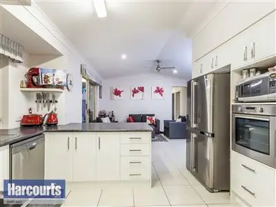 Sixth view of Homely house listing, 2 Farrington Court, Daisy Hill QLD 4127