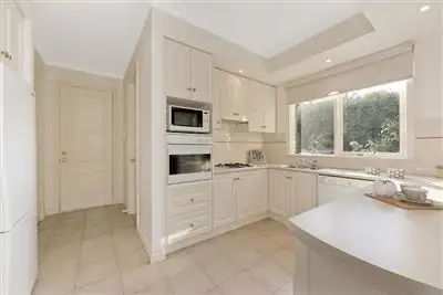 Fourth view of Homely block of units listing, 2/50 Queens Parade, Glen Iris VIC 3146