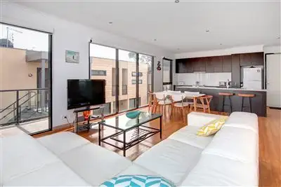 21/1 Chatfield Avenue, Rosebud West VIC 3940