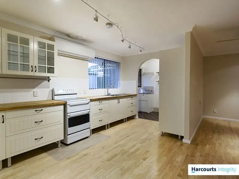 Main view of Homely villa listing, 9/10 Kenilworth Street, Maylands WA 6051