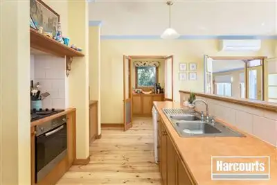 Seventh view of Homely house listing, 6 Halford Street, Beaconsfield Upper VIC 3808