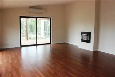 Sixth view of Homely townhouse listing, 9 Pendlebury Street, Alexandra VIC 3714