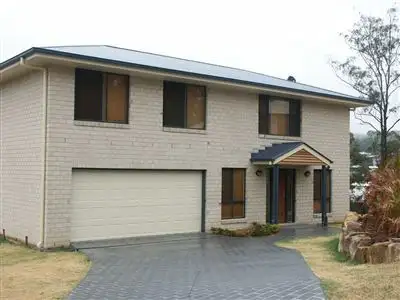 6 Woodmere Street, Ferny Hills QLD 4055