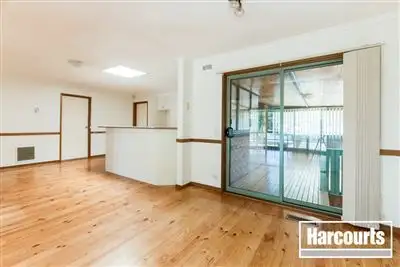 Sixth view of Homely house listing, 7 Phillip Court, Cranbourne North VIC 3977