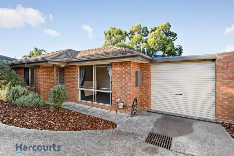 2/1 Balmoral Way, Pakenham VIC 3810