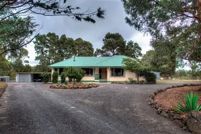 Main view of Homely house listing, 5 Forest Court, Enfield VIC 3352