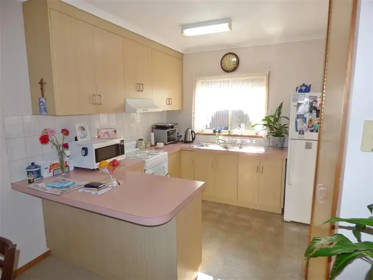 Fifth view of Homely unit listing, 4/4 Pynsent Street, Horsham VIC 3400