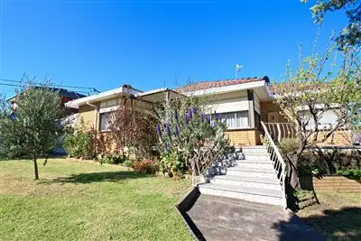 18 Kingsway Drive, Lalor VIC 3075