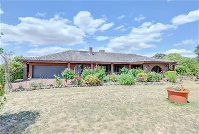 Main view of Homely house listing, 136 Sunraysia Drive, Mitchell Park VIC 3355