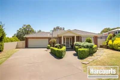 2 Arthurs Drive, Warragul VIC 3820