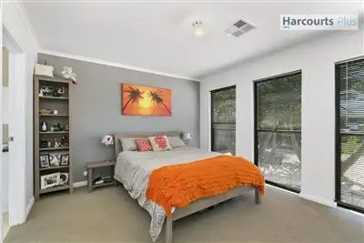 Fifth view of Homely house listing, 76 Elizabeth Crescent, Hallett Cove SA 5158
