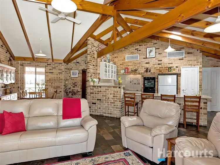 Seventh view of Homely house listing, 2 Carvel Place, Ocean Reef WA 6027