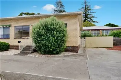 Main view of Homely unit listing, 3/2-4 Murphy Avenue, Herne Hill VIC 3218