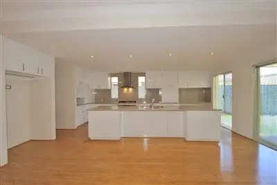Fourth view of Homely house listing, 8 McKenzie Road, Shoalwater WA 6169