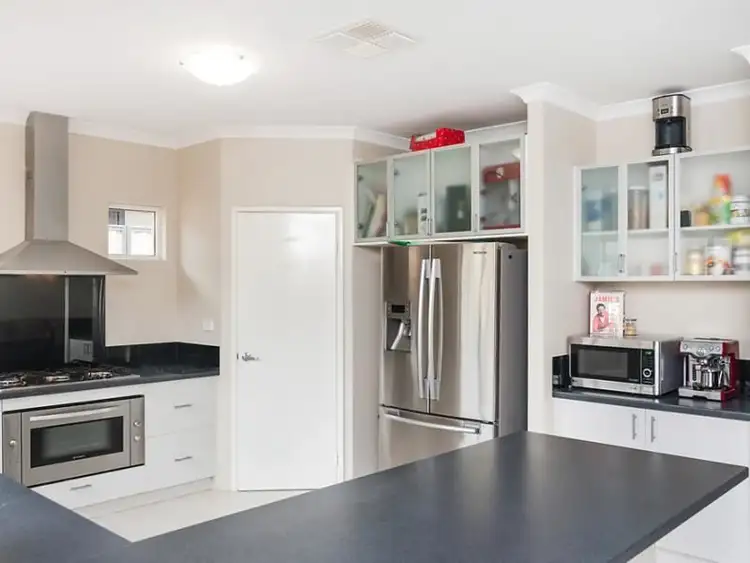 Fifth view of Homely house listing, 15 Adromeda Link, Aubin Grove WA 6164