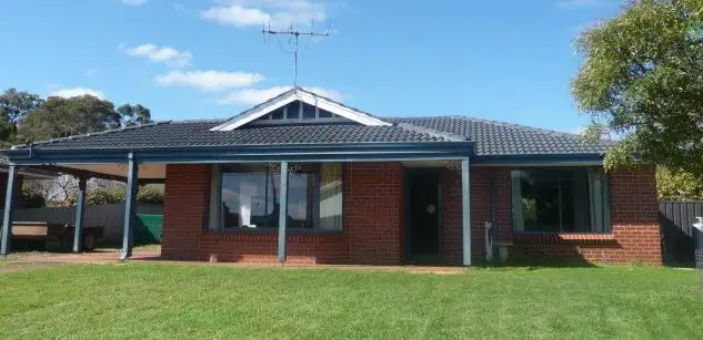 4 Moore Place, Bridgetown WA 6255