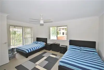36/2 Sangster Crescent, Pacific Pines QLD 4211