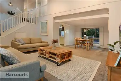 Second view of Homely house listing, 4 Chantilly Court, Albany Creek QLD 4035