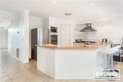 Fifth view of Homely house listing, 7 Saintly Grove, Berwick VIC 3806