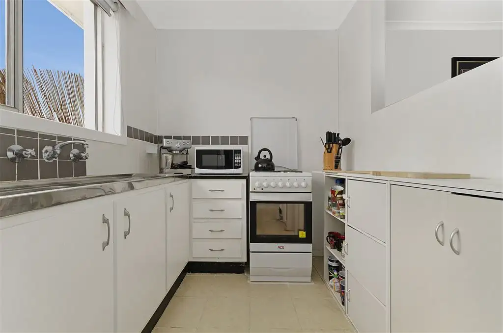 Main view of Homely unit listing, 3/31 Libau Avenue, Bell Park VIC 3215