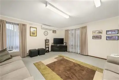 Second view of Homely house listing, 7 Mawson Close, Wantirna South VIC 3152