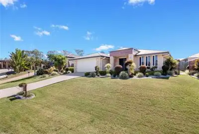 12 Parkview Close, Southside QLD 4570