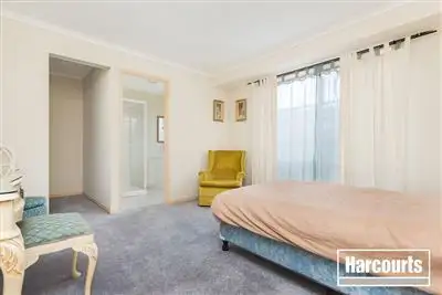 Seventh view of Homely house listing, 2 Kalastaire Grove, Berwick VIC 3806