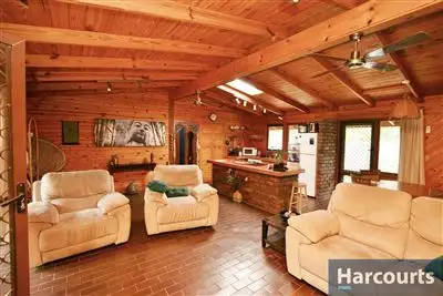 9 McDowall St, Bongaree QLD 4507