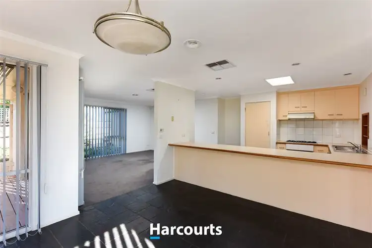 Second view of Homely house listing, 5 Kimberly Court, Berwick VIC 3806