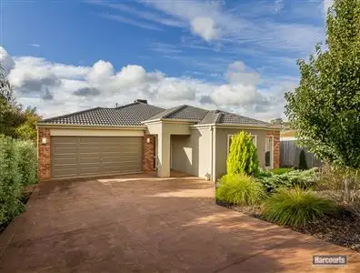 Third view of Homely house listing, 6 Janine Court, Drouin VIC 3818