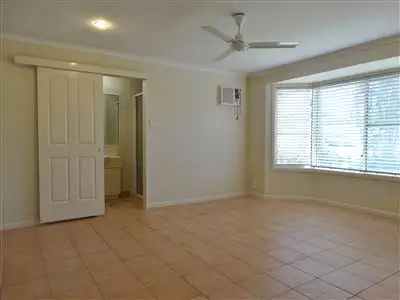 Second view of Homely house listing, 2 Chelsea Crescent, Glenella QLD 4740