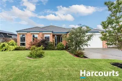 7 Cranberry Place, Cranbourne VIC 3977