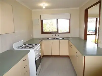 Fifth view of Homely house listing, 7 Tiree Court, Huntfield Heights SA 5163