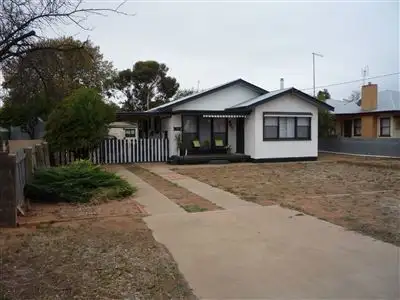 15 McCraken Avenue, Donald VIC 3480