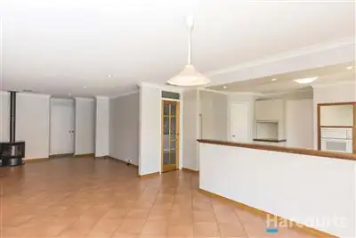 Seventh view of Homely house listing, 18 Titicaca Court, Joondalup WA 6027