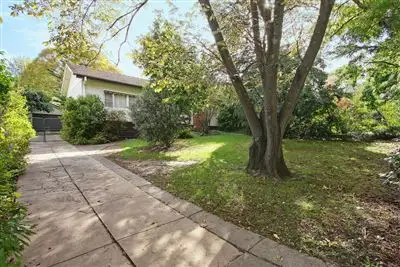 7 Moore Avenue, Croydon VIC 3136