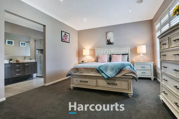 Fifth view of Homely house listing, 11 Gallery Way, Pakenham VIC 3810