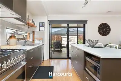 Sixth view of Homely house listing, 21 Fernwren Drive, Berwick VIC 3806