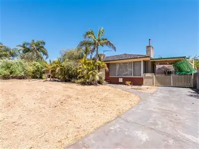 Second view of Homely house listing, 6 Lorenzo Street, Thornlie WA 6108