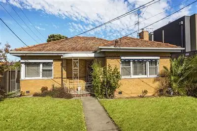 21 Regent Street, Preston VIC 3072