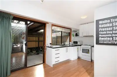 Third view of Homely unit listing, 3/11 Lindfield Road, Helensvale QLD 4212