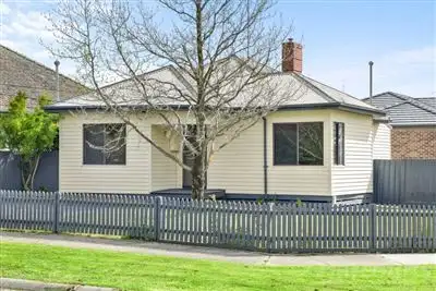 Main view of Homely house listing, 39 White Avenue, Wendouree VIC 3355