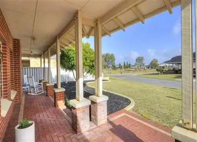 Second view of Homely house listing, 4 Cobblestones Circuit, Secret Harbour WA 6173