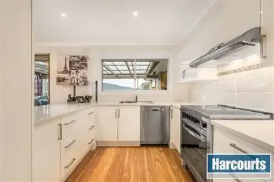 Second view of Homely house listing, 7 Chalice Court, Wantirna VIC 3152