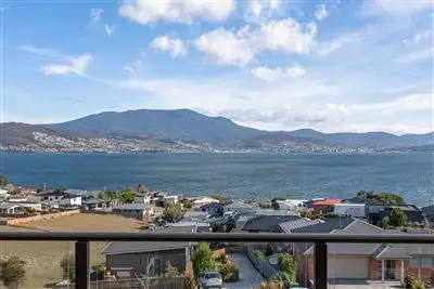 Fifth view of Homely villa listing, 1/746 Oceana Drive, Tranmere TAS 7018