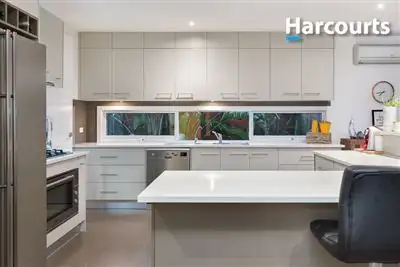 Second view of Homely house listing, 52 Warranqite Cres, Hastings VIC 3915